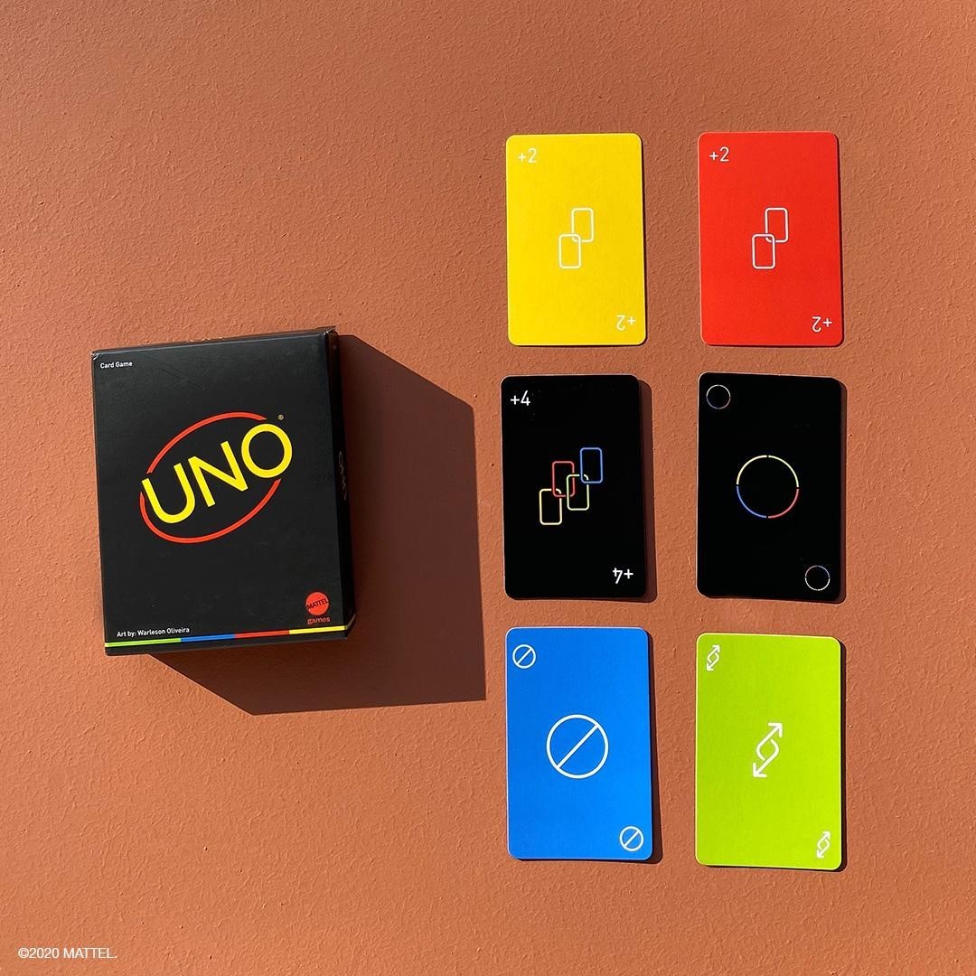 Designer brasileiro cria versão minimalista do jogo de cartas UNO - Casa  Vogue